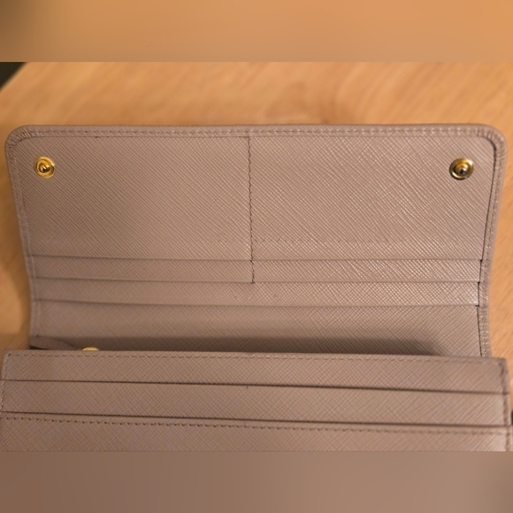 Authentic Neutrals Saffiano Cuir Leather Continental Wallet. - Picture 6 of 16